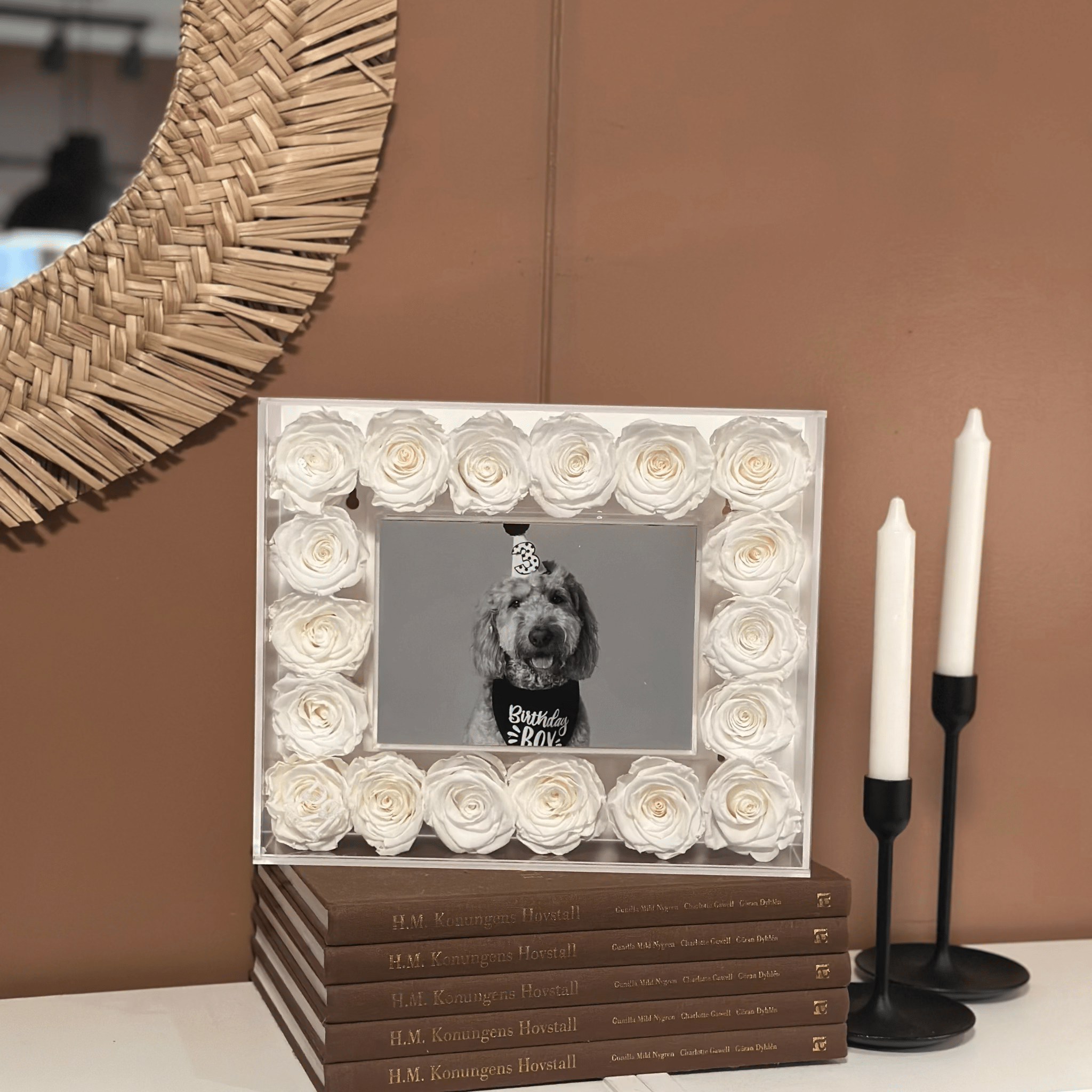 Standard Forever Petal Frame - Petal Relations LA