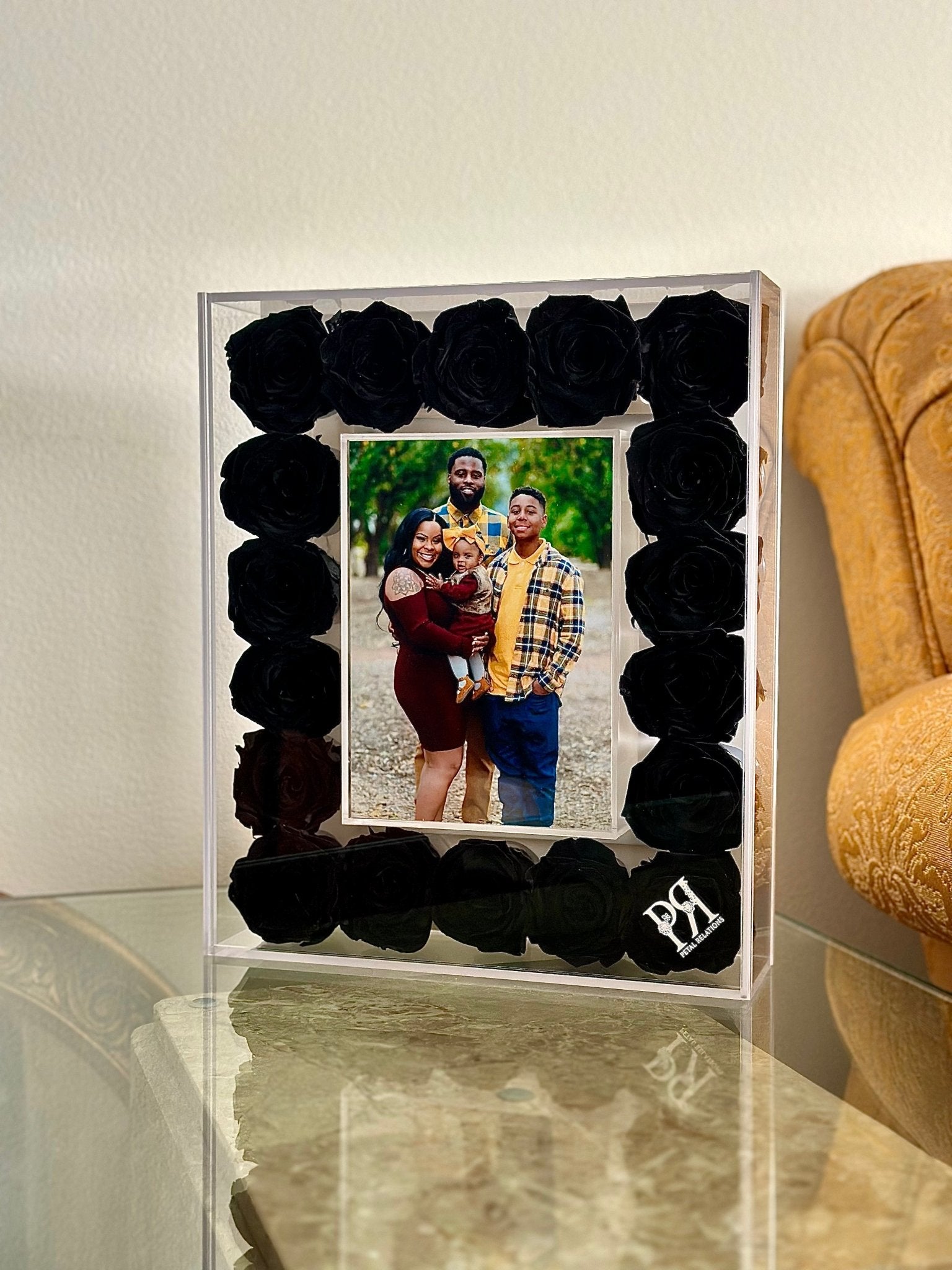 Standard Forever Petal Frame - Petal Relations LA