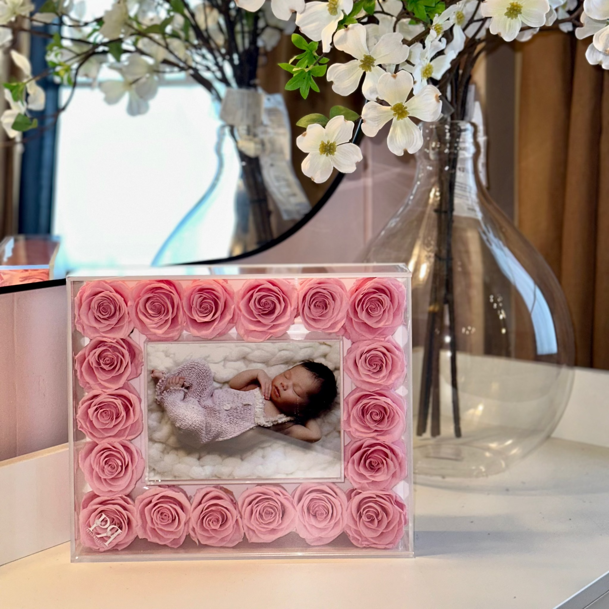 Standard Forever Petal Frame - Petal Relations LA