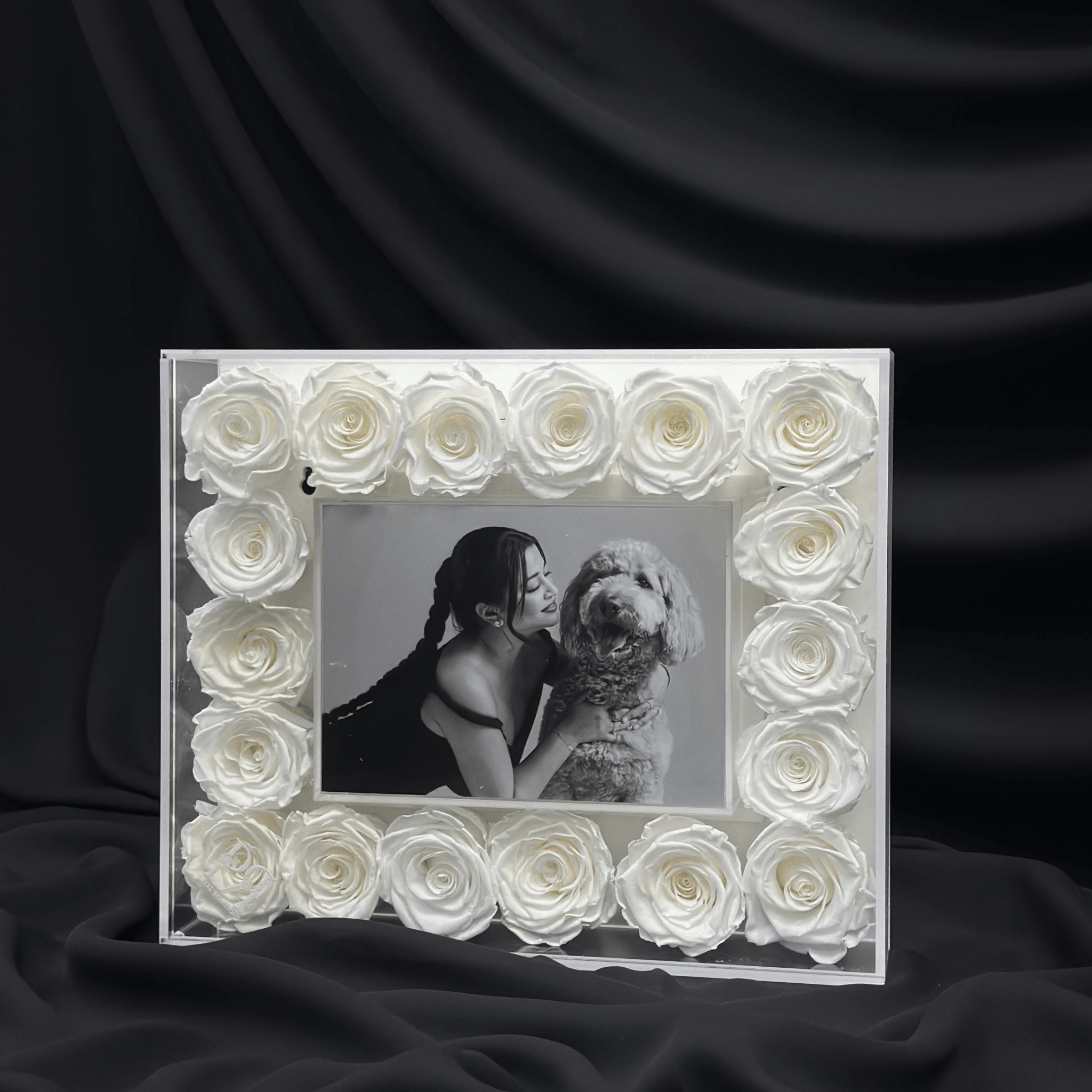Standard Forever Petal Frame - Petal Relations LA